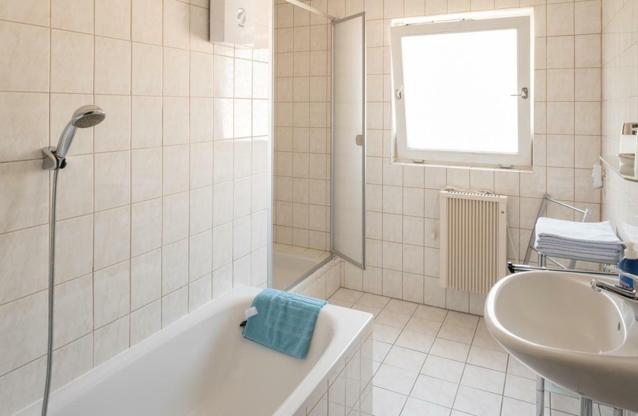Gästezimmer Strauß Kottenheim Exterior foto