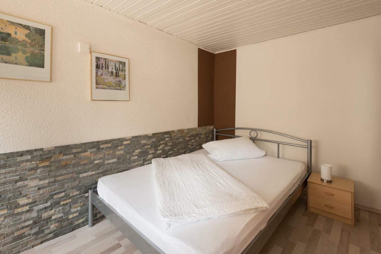 Gästezimmer Strauß Kottenheim Exterior foto