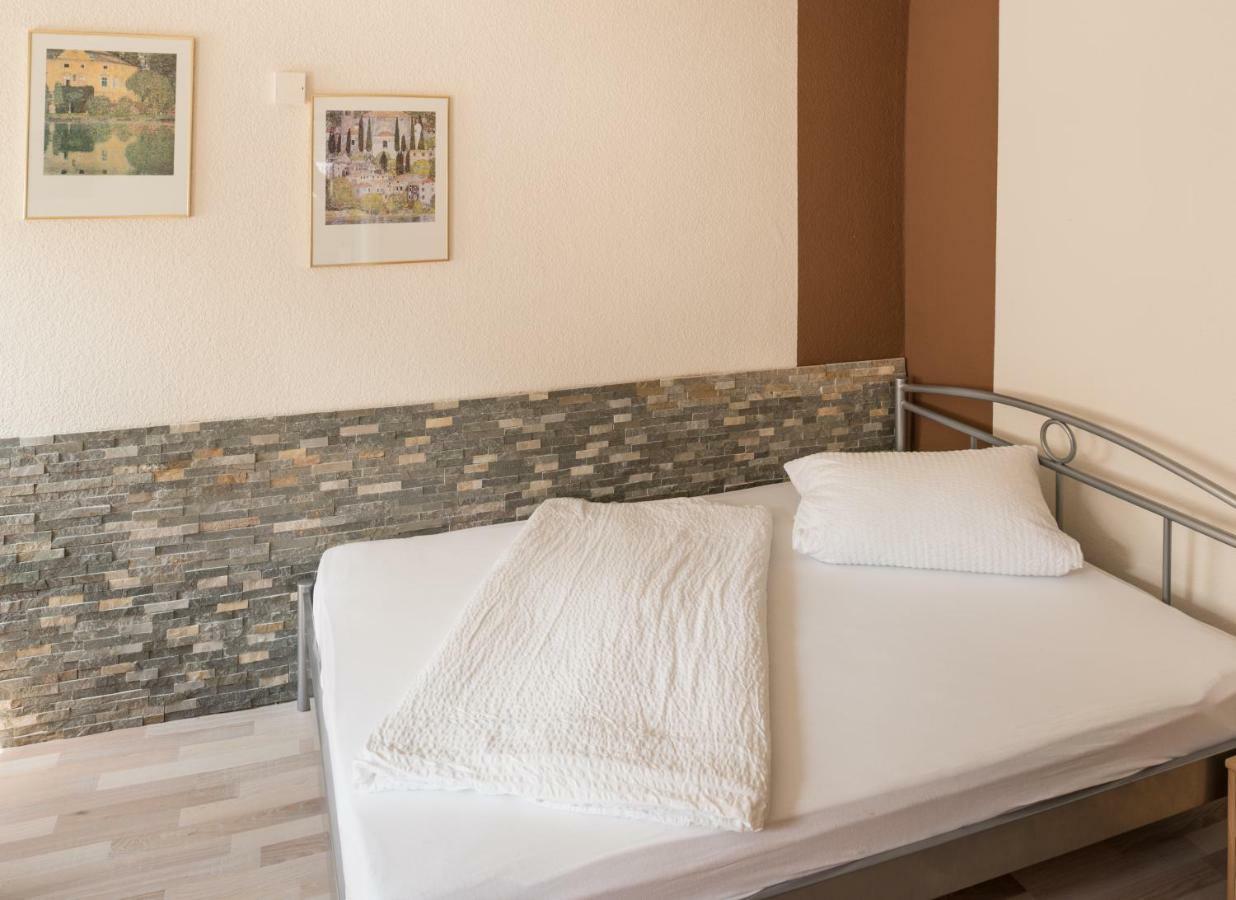Gästezimmer Strauß Kottenheim Exterior foto