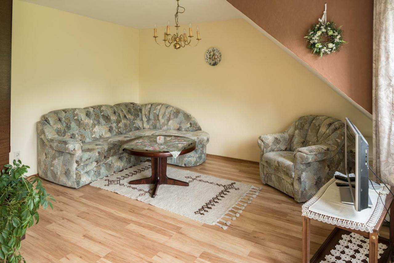 Gästezimmer Strauß Kottenheim Exterior foto